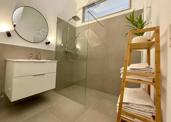 Appartement Labed - Exklusives Wohnen Im Weingut, Zentral Und Stilvoll