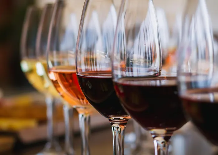 Labed - Exklusives Wohnen Im Weingut, Zentral Und Stilvoll Appartement *